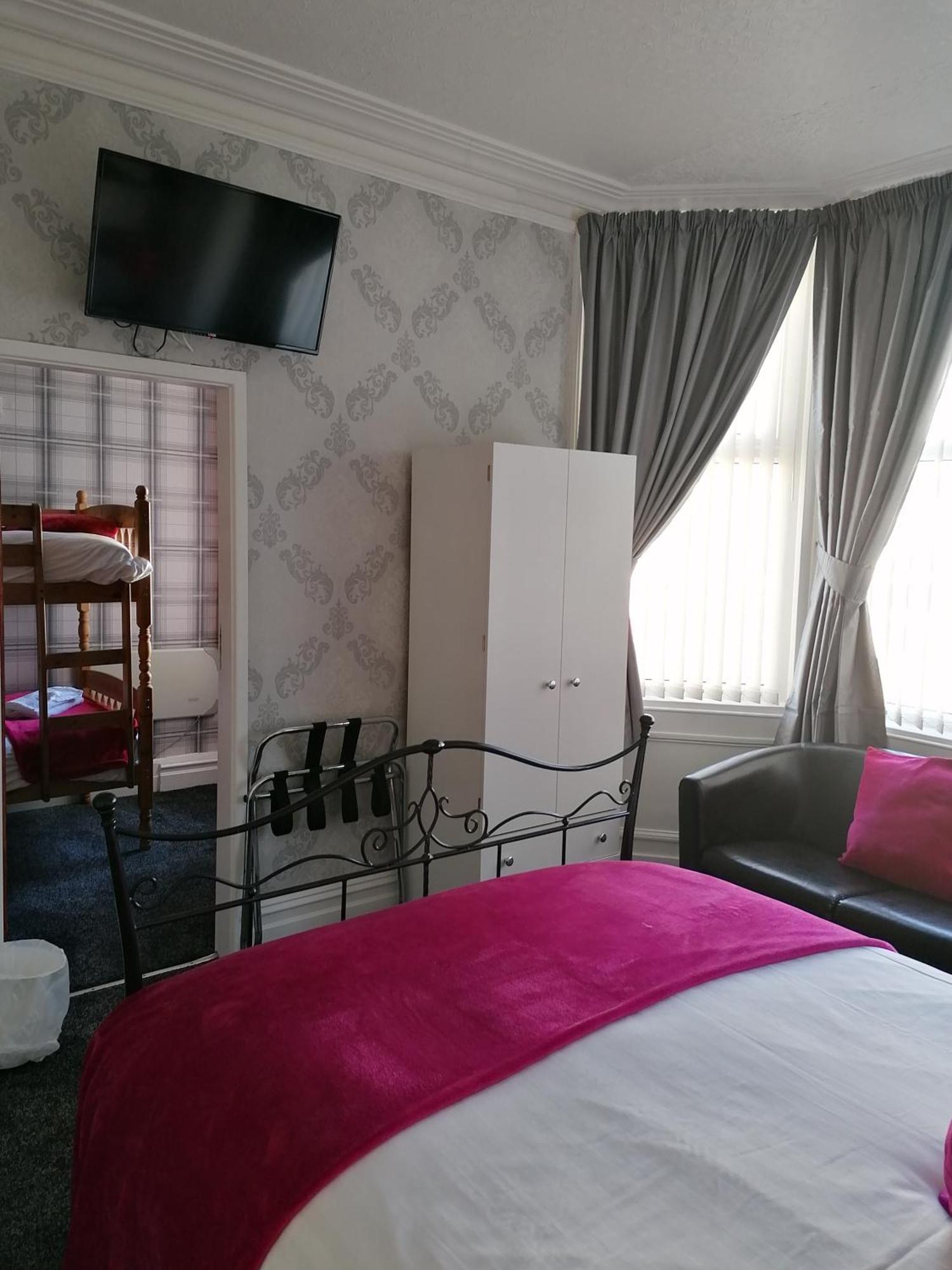 Pensión Birchhouse 3*